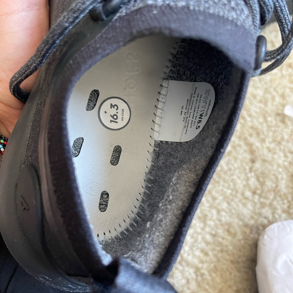 Allbirds Women's Trail Runners SWT Sz 8.5 - Picture 3 of 11